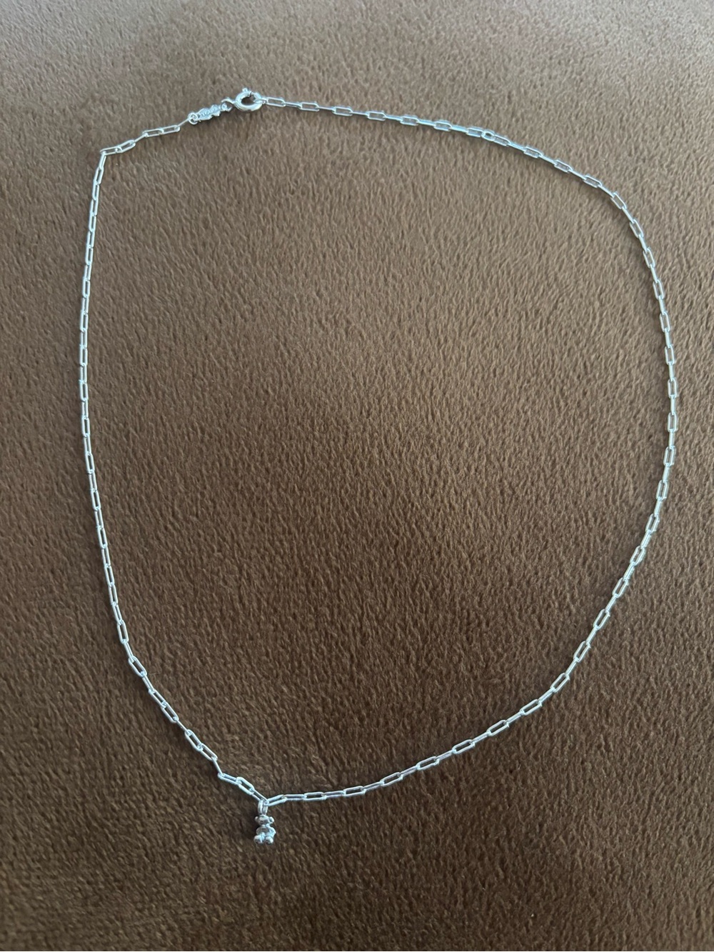 COLLAR DE PLATA CON ANILLAS OVALES BOLD BEAR